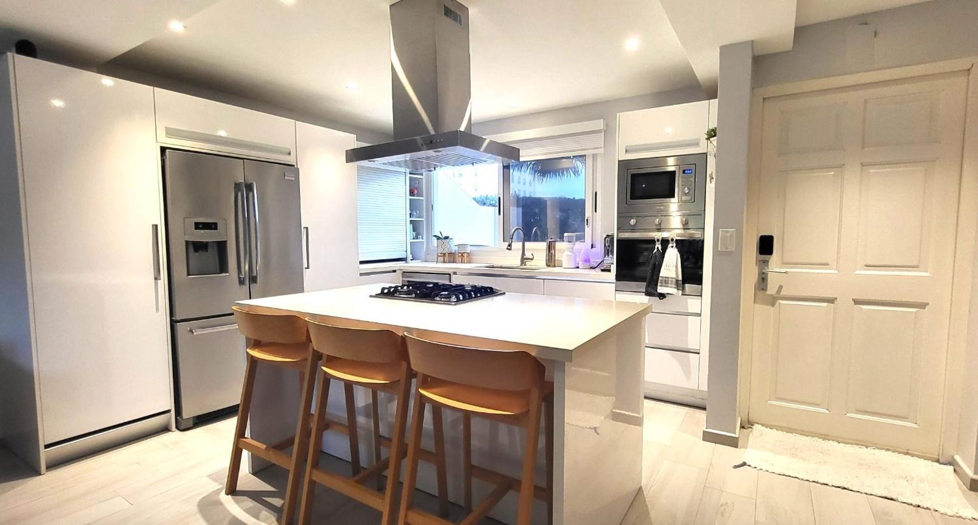 Eagle Beach Luxury House, Walking Distance To The Beach Palm Beach Номер фото